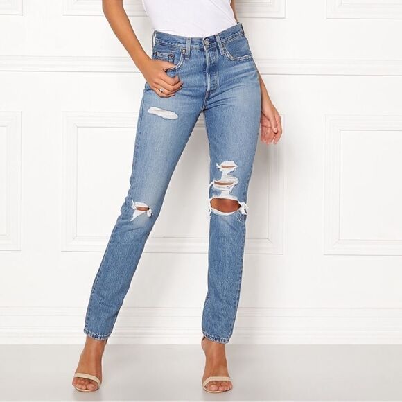 Levi’s 501 Skinny Nice as Pie Button Fly Distressed Jeans 25 - Picture 1 of 9